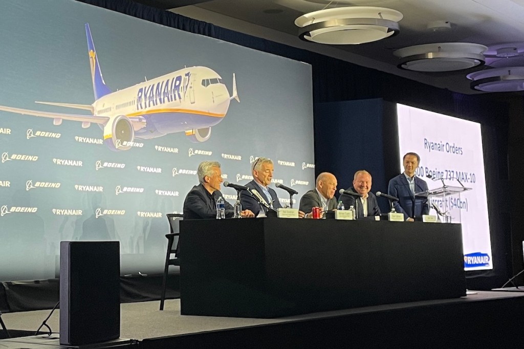 Ryanair announced an order for 300 Boeing 737 Maxes Tuesday