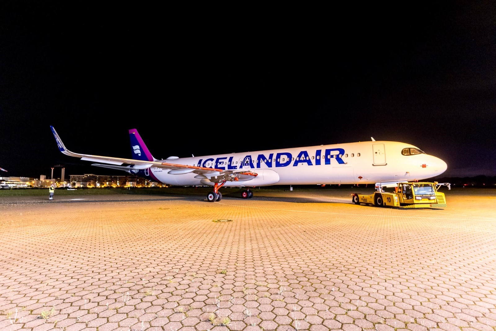 A new Icelandair Airbus aircraft