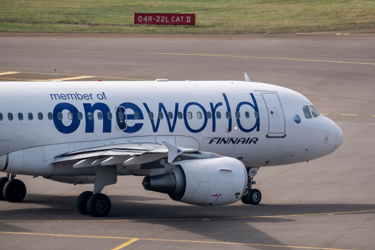 the front end of a plane pointing from left to right.